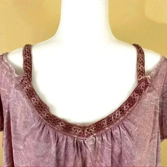 Altar’d State Rayon Blend Boho Cold Shoulder Celtic Batik Blouse Size M - Picture 3 of 13